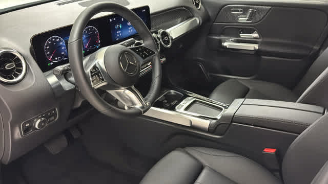 Certified 2026 Mercedes-Benz GLB 250 4MATIC image 29