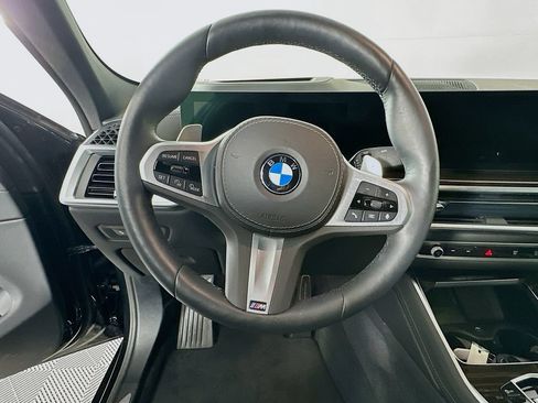 Used 2026 BMW X6 xDrive40i AWD/4WD image 16