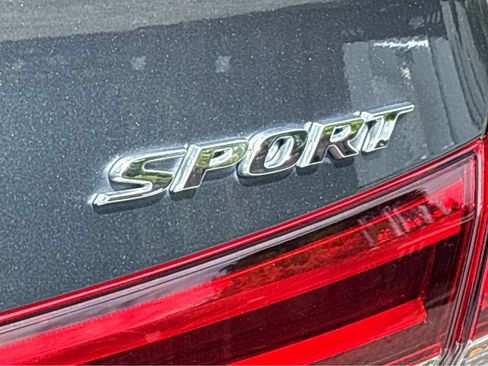 Used 2024 Honda Civic Sport image 14
