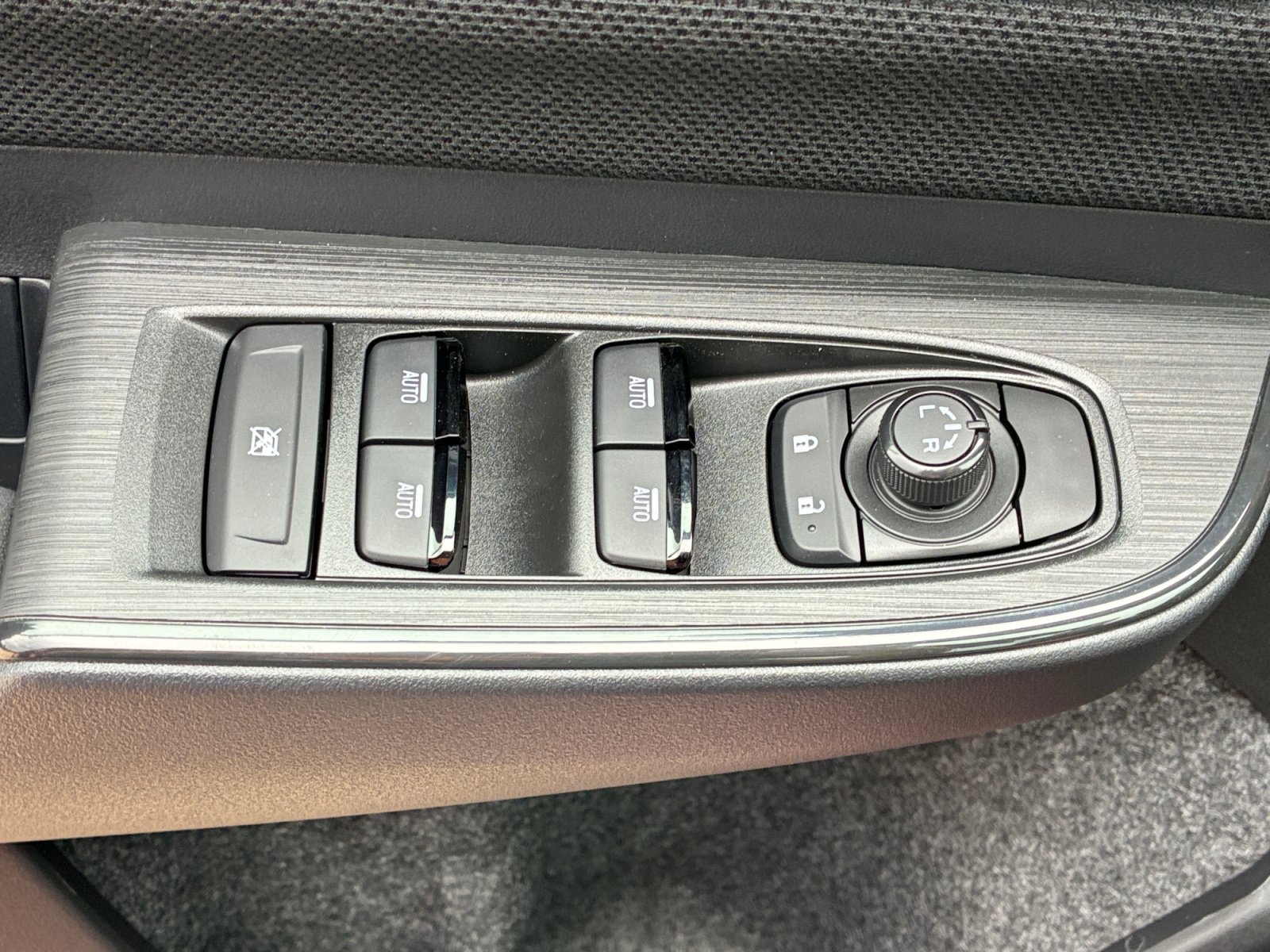 New 2026 Subaru Outback Premium AWD/4WD image 13