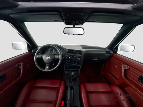 Used 1988 BMW M3 Coupe RWD image 25