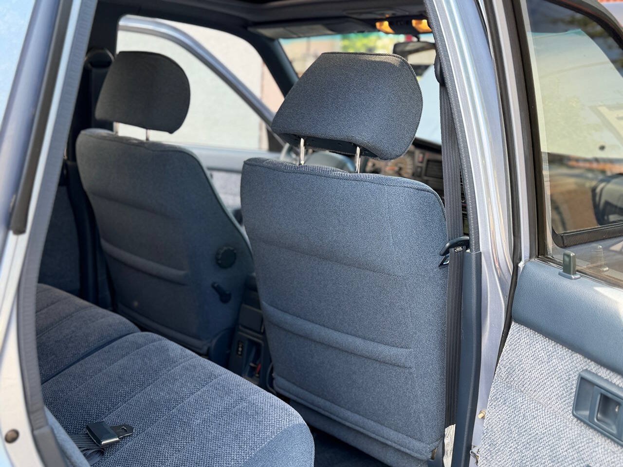 Used 1990 Toyota 4Runner SR5 AWD/4WD image 65