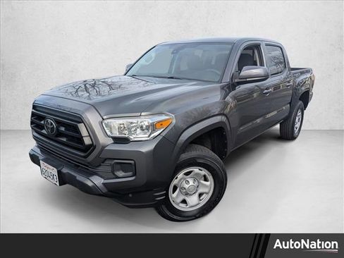 Used 2022 Toyota Tacoma SR image 1