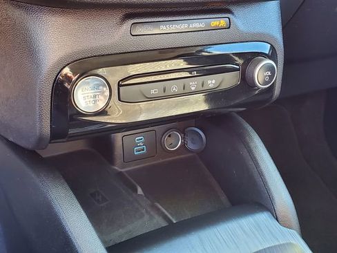 Used 2023 Ford Escape Active w/ Tech Pack #2 image 19