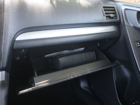 Used 2015 Subaru Forester 2.5i Limited AWD/4WD image 39