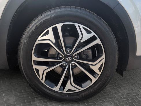 Used 2020 Hyundai Santa Fe Limited AWD/4WD image 32