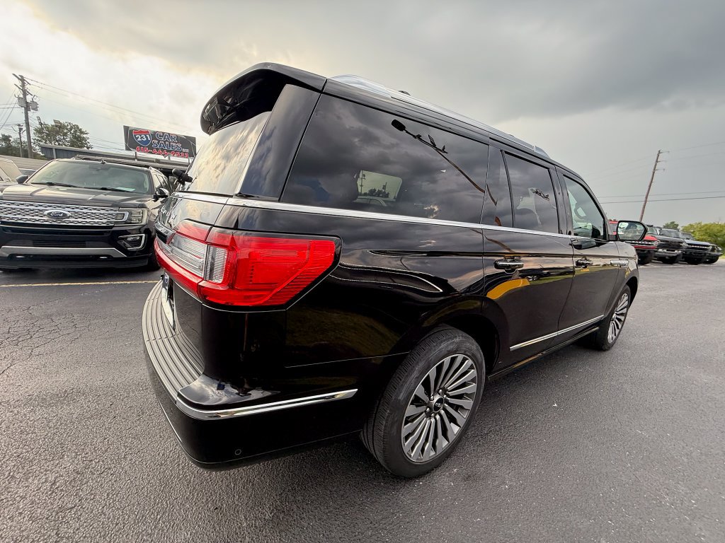 Used 2020 Lincoln Navigator Reserve w/ Luxury Package AWD/4WD image 3