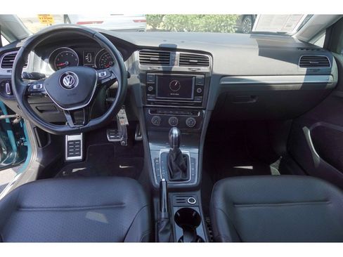 Used 2019 Volkswagen Golf Alltrack S AWD/4WD image 23