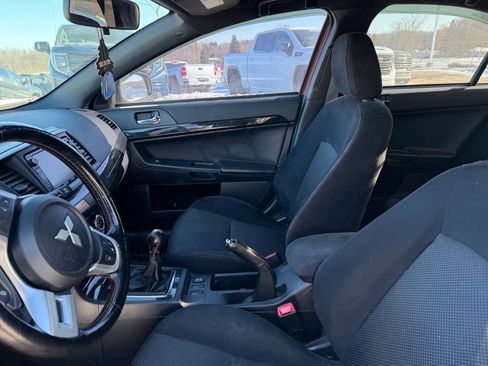 Used 2015 Mitsubishi Lancer Evolution Final Edition image 7