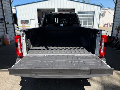 Used 2026 Ford F350 Lariat w/ Black Appearance Package AWD/4WD image 7