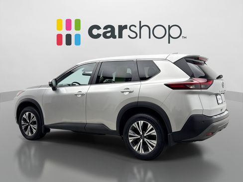 Used 2023 Nissan Rogue SV AWD/4WD image 3