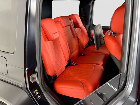Used 2025 Mercedes-Benz G 63 AMG 4MATIC image 31