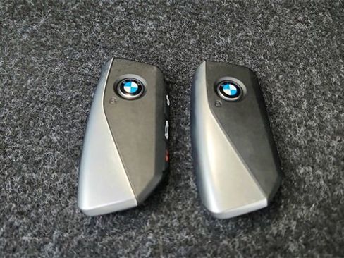 Used 2024 BMW 530i xDrive 530i xDrive w/ Premium Package image 60