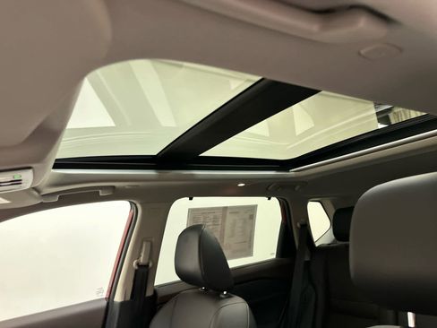 Certified 2023 Nissan Rogue SV w/ SV Premium Package image 5