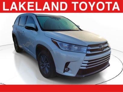 Used 2017 Toyota Highlander XLE