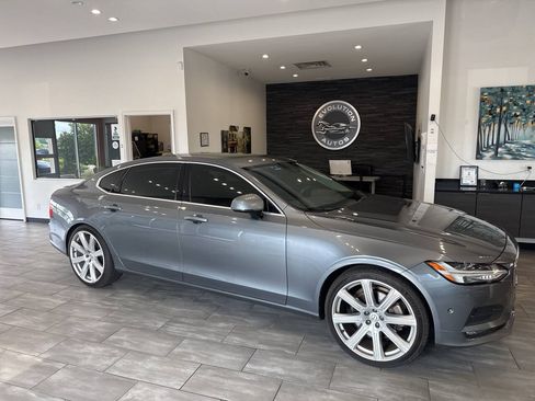 Used 2018 Volvo S90 T6 Momentum AWD/4WD image 13