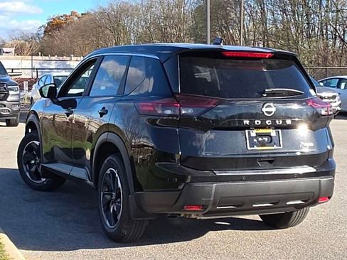 New 2026 Nissan Rogue SV w/ Cold Weather Package image 21