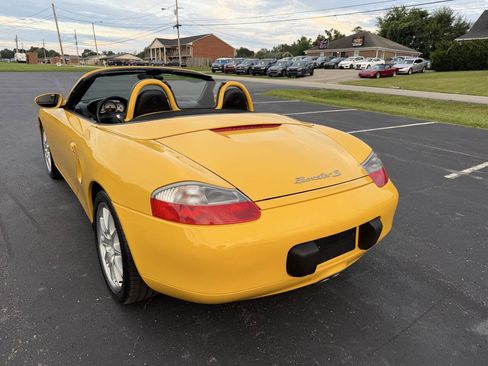 Used 2002 Porsche Boxster S RWD image 5