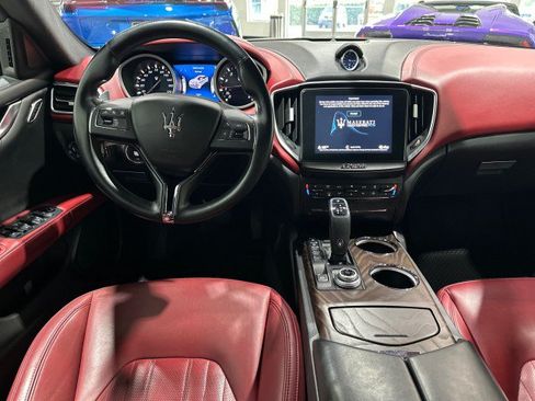 Used 2019 Maserati Ghibli S GranLusso RWD image 34