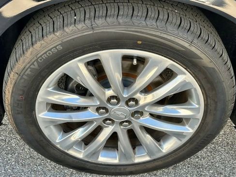 Used 2020 Cadillac XT6 Premium Luxury image 31