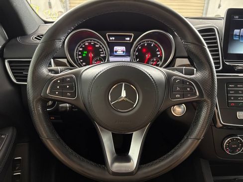 Used 2017 Mercedes-Benz GLS 450 4MATIC image 14