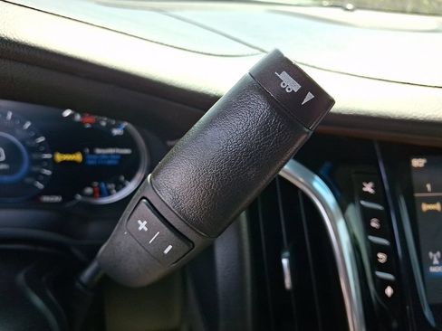 Used 2016 Cadillac Escalade ESV Premium AWD/4WD image 22