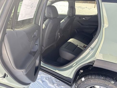 New 2026 Chevrolet Equinox LT w/ Convenience Package II image 25