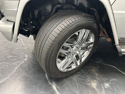Used 2002 Mercedes-Benz G 500 image 29