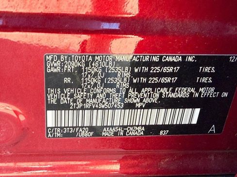 Certified 2025 Toyota RAV4 XLE AWD/4WD image 27