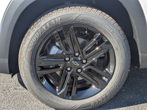 New 2026 Chevrolet Trax ACTIV w/ Driver Confidence Package image 32
