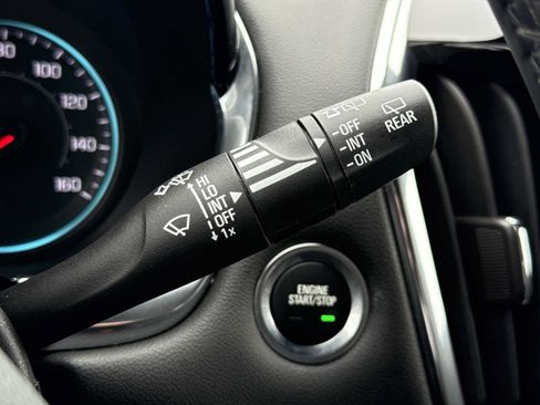 Used 2023 Chevrolet Traverse LT w/ LPO, Floor Liner Package image 10