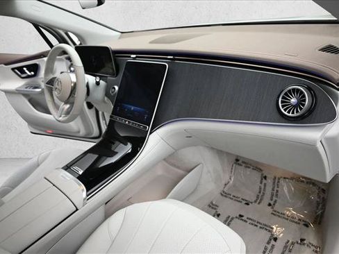 Certified 2023 Mercedes-Benz EQE 350+ 4MATIC SUV image 27