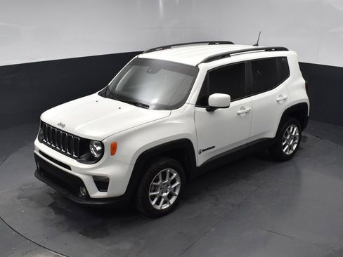 Used 2021 Jeep Renegade Latitude AWD/4WD image 34