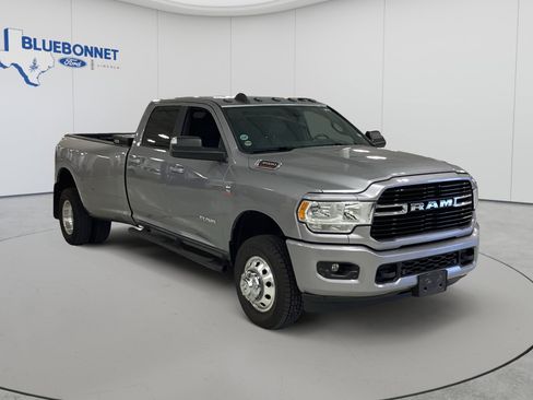 Used 2019 RAM 3500 Lone Star AWD/4WD image 3