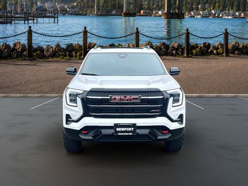 New 2027 GMC Terrain AT4 w/ Technology Package II AWD/4WD image 2