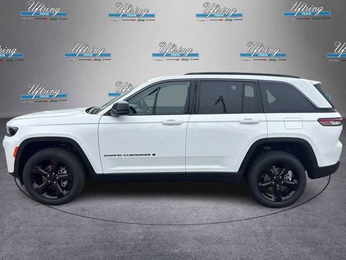 New 2026 Jeep Grand Cherokee Limited w/ Limited Altitude Package AWD/4WD image 6