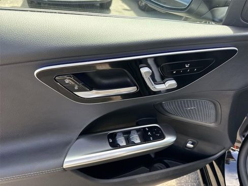Used 2024 Mercedes-Benz C 300 4MATIC Sedan image 22