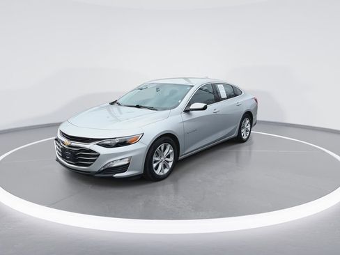 Used 2021 Chevrolet Malibu LT image 4