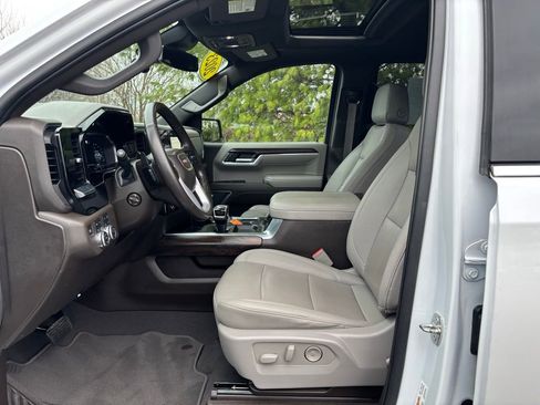 Used 2023 GMC Sierra 1500 SLT w/ SLT Premium Package image 15