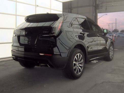 Used 2023 Cadillac XT4 Sport FWD image 4