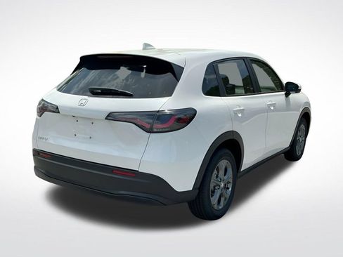 Used 2026 Honda HR-V LX image 8