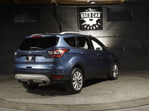 Used 2018 Ford Escape Titanium AWD/4WD image 6
