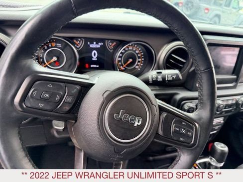 Used 2022 Jeep Wrangler Unlimited Sport AWD/4WD image 13