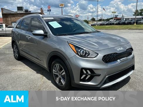 Used 2022 Kia Niro LXS FWD image 3