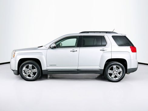 Used 2013 GMC Terrain SLE w/ Chrome Package image 4