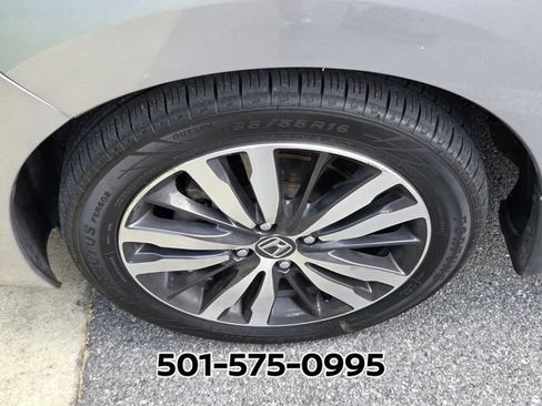 Used 2017 Honda Fit EX image 8