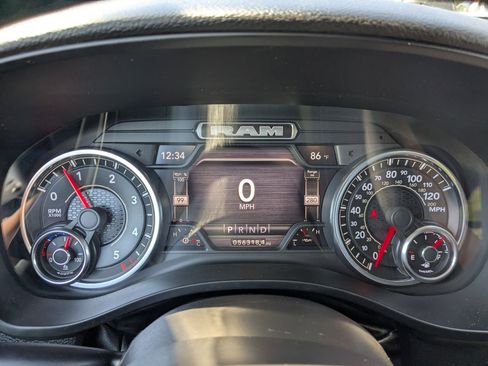 Used 2022 RAM 1500 Big Horn AWD/4WD image 15