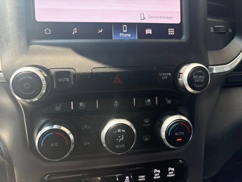Used 2022 RAM 1500 Laramie w/ Sport Appearance Package AWD/4WD image 8