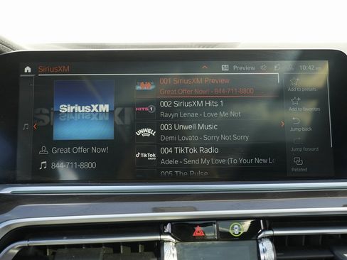 Used 2022 BMW X6 xDrive40i w/ M Sport Package image 61