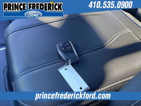 Used 2024 Chevrolet Silverado 2500 LTZ w/ LTZ Premium Package image 10